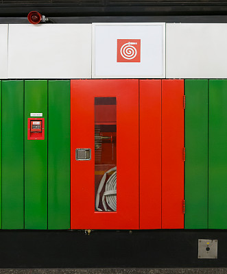 巴西地铁站的消防栓图片下载