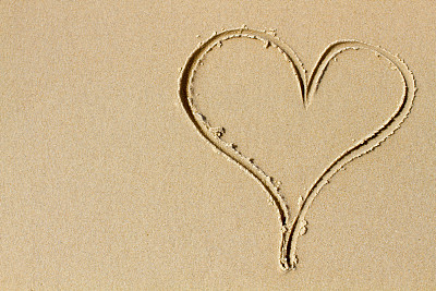 沙子和爱的心图片下载