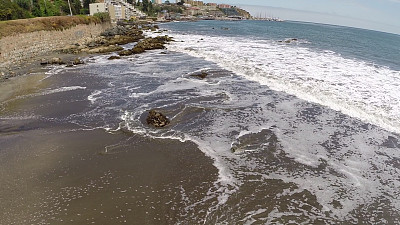 航拍图片在智利的一个冲浪海滩图片下载