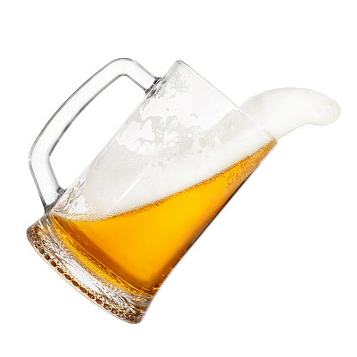 掉下来的啤酒杯图片下载