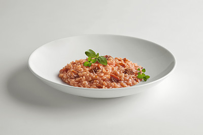 番茄干调味饭碗图片下载