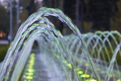 帕尔的喷泉图片下载