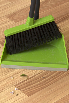 地板刷和勺图片下载