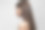 的头发。美丽的黑发女孩。健康的长头发。美丽女人模型。发型。美丽的女人的脸。美丽性感的年轻女性肖像与完美的化妆，柔软新鲜健康的皮肤和厚厚的黑色长睫毛。灰色背景下的迷人女孩。高的图片下载