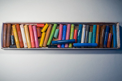 粉彩在盒子里图片下载