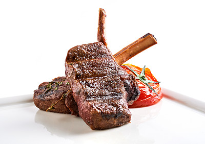多汁的烤牛排图片下载