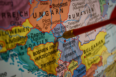 地图上的飞镖图片下载