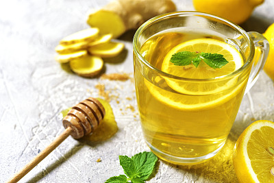 温姜茶与柠檬和薄荷图片下载