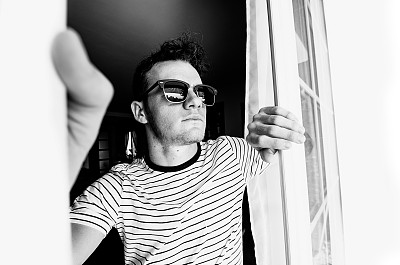 夏天共鸣图片下载