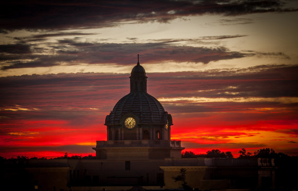 旧法院大楼日落图片下载