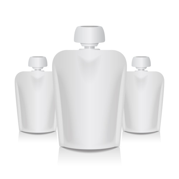 一套空白灵活袋与大顶帽婴儿泥。食品或饮料白色袋子包装模板图片下载