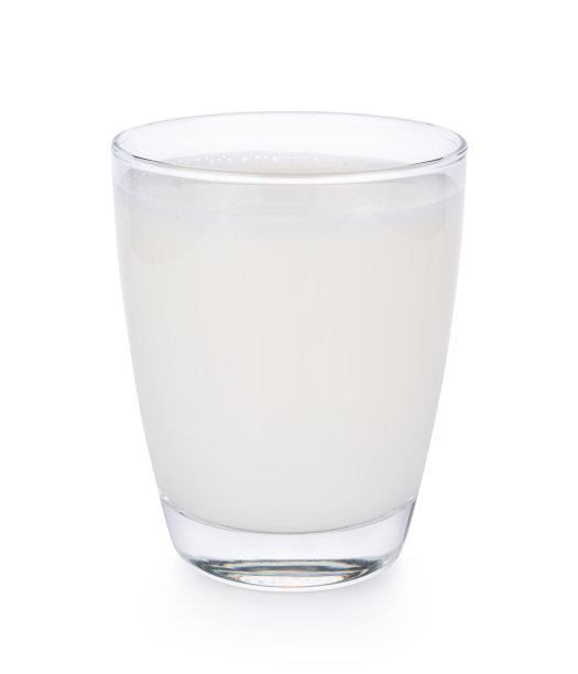 一杯牛奶孤立在白色背景上图片下载