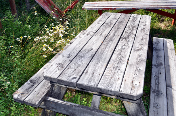 野餐桌上图片下载