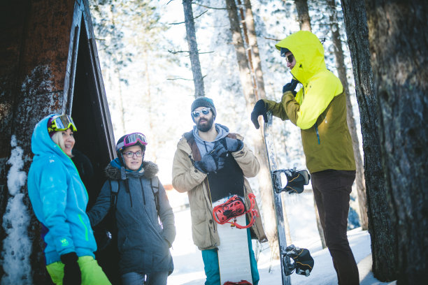 运动员在山图片下载