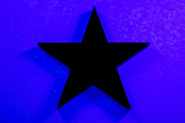 Rotton明星图片下载