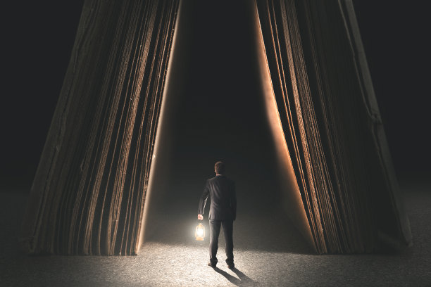 有灯的人要在书中聪明图片下载