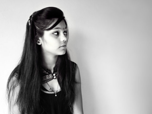 印度女孩的特写图片下载