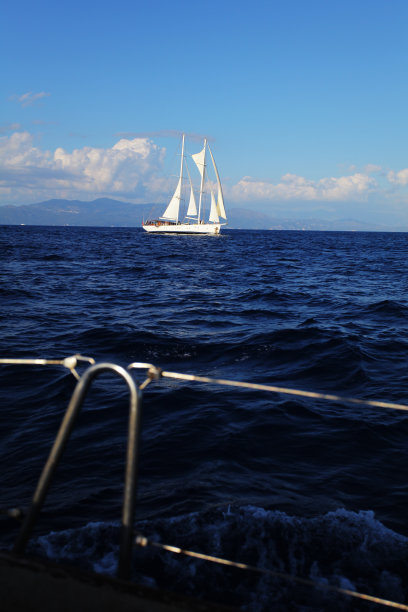 《蓝色狂想曲》图片下载