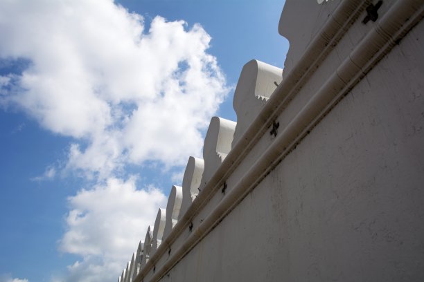 清晨的宫殿墙壁图片下载