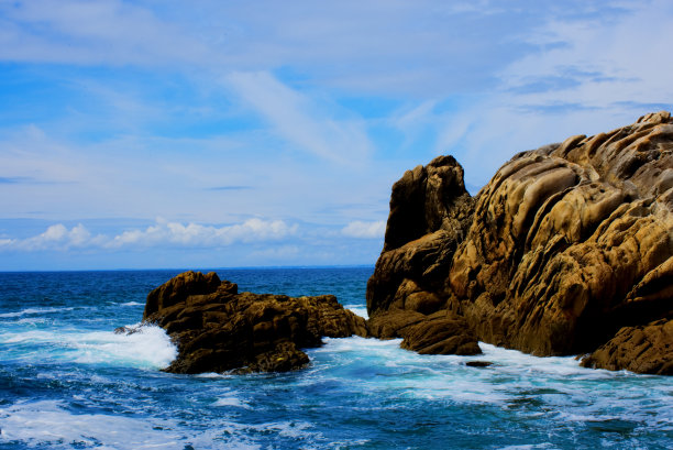 布列塔尼半岛上的花岗岩图片下载