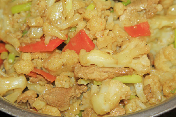 中式菜肴花椰菜炒肉，特写照片图片下载