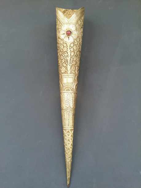 金属花盆挂在墙上图片下载