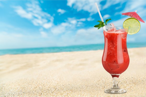 鸡尾酒。图片下载