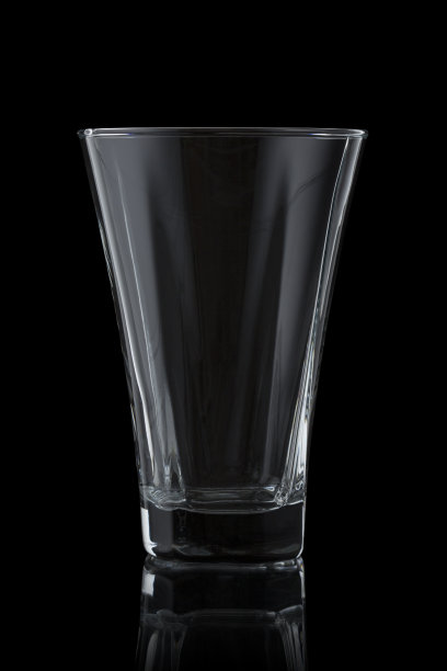 黑色水杯图片下载