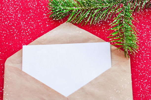 带纸的圣诞信封模型图片下载