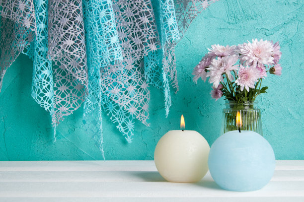 蓝色和奶油香味蜡烛图片下载