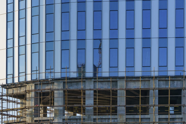 建筑细节，现代建筑玻璃立面图片下载