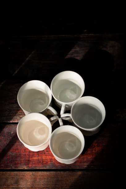 一套五个茶杯图片下载