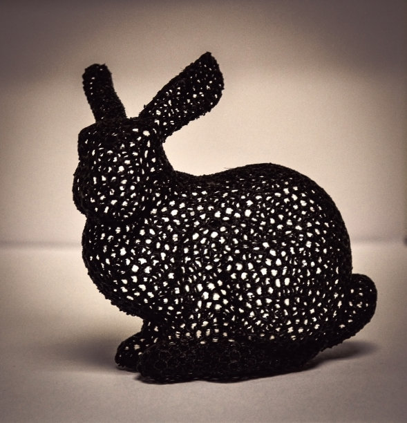 色彩鲜艳的物体由3d打印机打印。图片下载