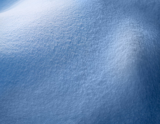 雪的斜坡图片下载