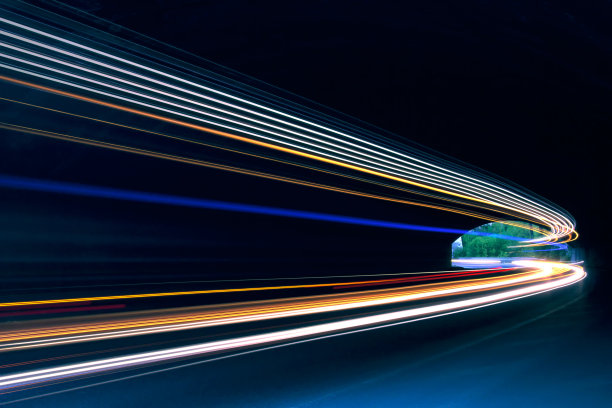 汽车重度小径。艺术形象图片下载