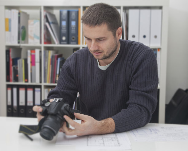 办公室里的人图片下载