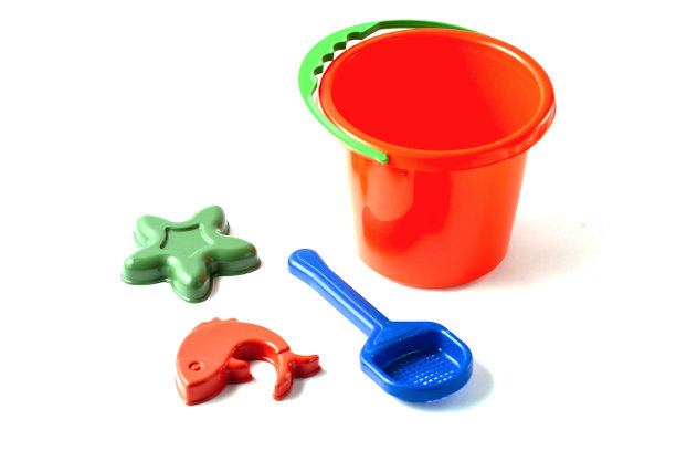 儿童的海滩玩具孤立的白色背景图片下载