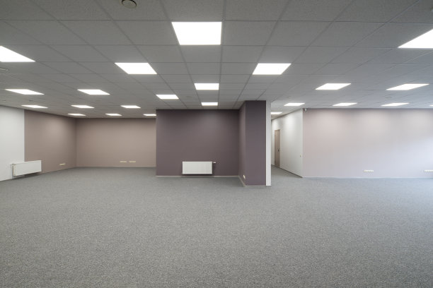 办公室内部。空的房间。图片下载