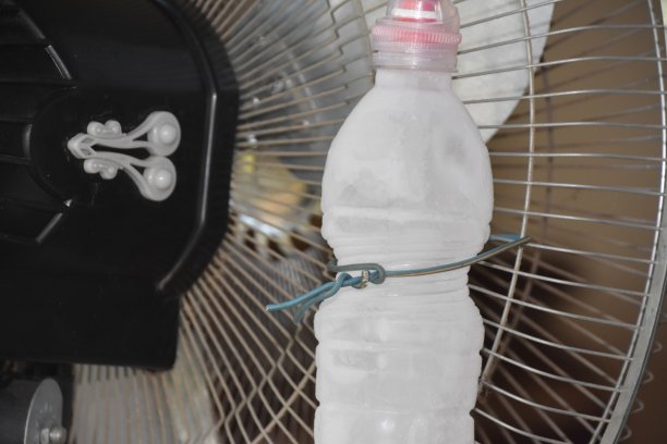 为炎炎夏日的即兴表演图片下载