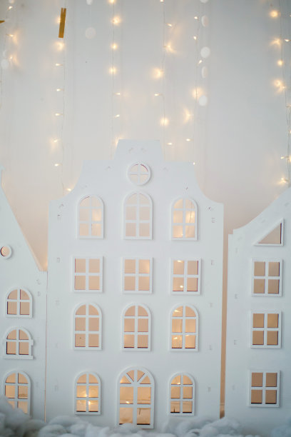 小纸村附近的圣诞灯图片下载