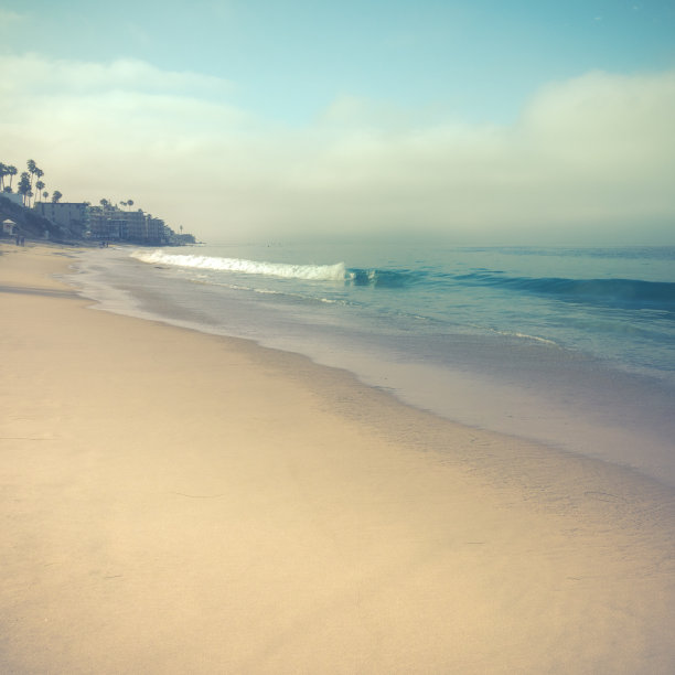加州拉古纳海滩，早晨图片下载