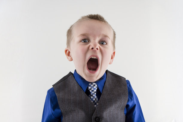 哦的愤怒图片下载