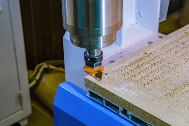 铣床的位置用工件完成后的工作。数控机床。图片下载