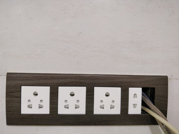 白电开关图片下载