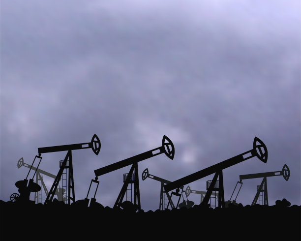 采矿设备的气体。多云天空的背景。图片下载