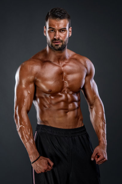 帅气肌肉男运动图片下载