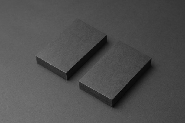 黑色背景的名片图片下载