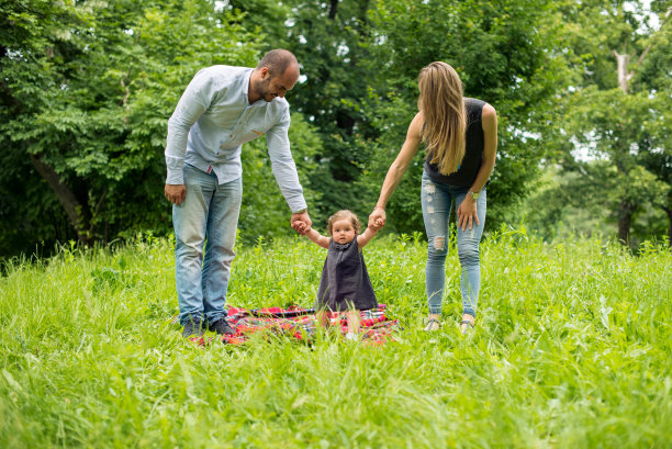 做第一步图片下载