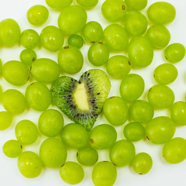 心形的猕猴桃图片下载