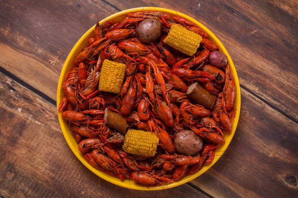 路易斯安那州煮小龙虾素材图片